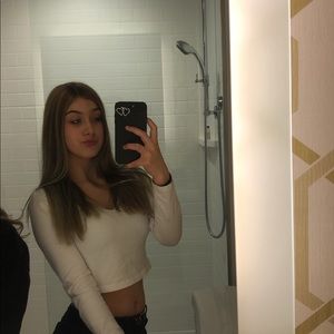Meet your Posher, Alyssa